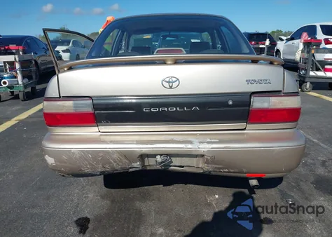 1996 Toyota Corolla z USA, uszkodzony, nr VIN 1NXBA02E8TZ355490